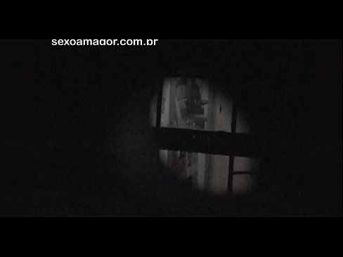 ❤️ Blondie és gravada en secret per un voyeur del barri amagat darrere de maons buits ❤ Porno preciós al ca.xxxifuck.ru ❌️